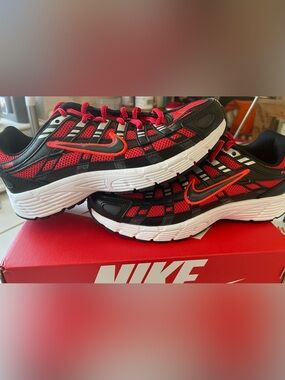 Nike P6000